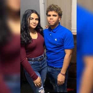 Meet your Posher, Enmanuel